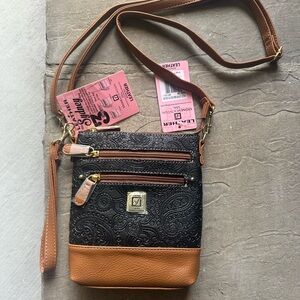Stone Mountain Black and Tan Crossbody Bag